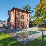 Guesthost - Lakeview With Pool, Garden & Parking Apartman Lierna