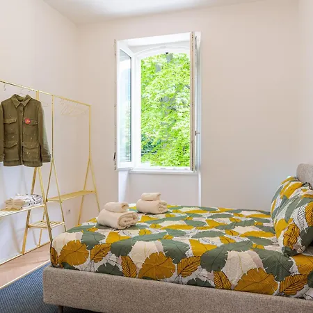 Guesthost - Lakeview With Pool, Garden & Parking Apartament Lierna